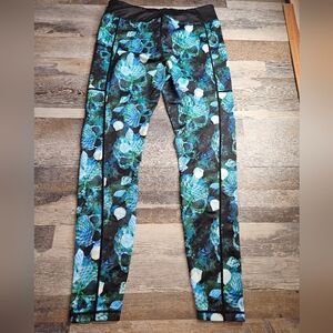 Constantly Varied Gear Leggings Large Mermaid Skull Print Green Blue